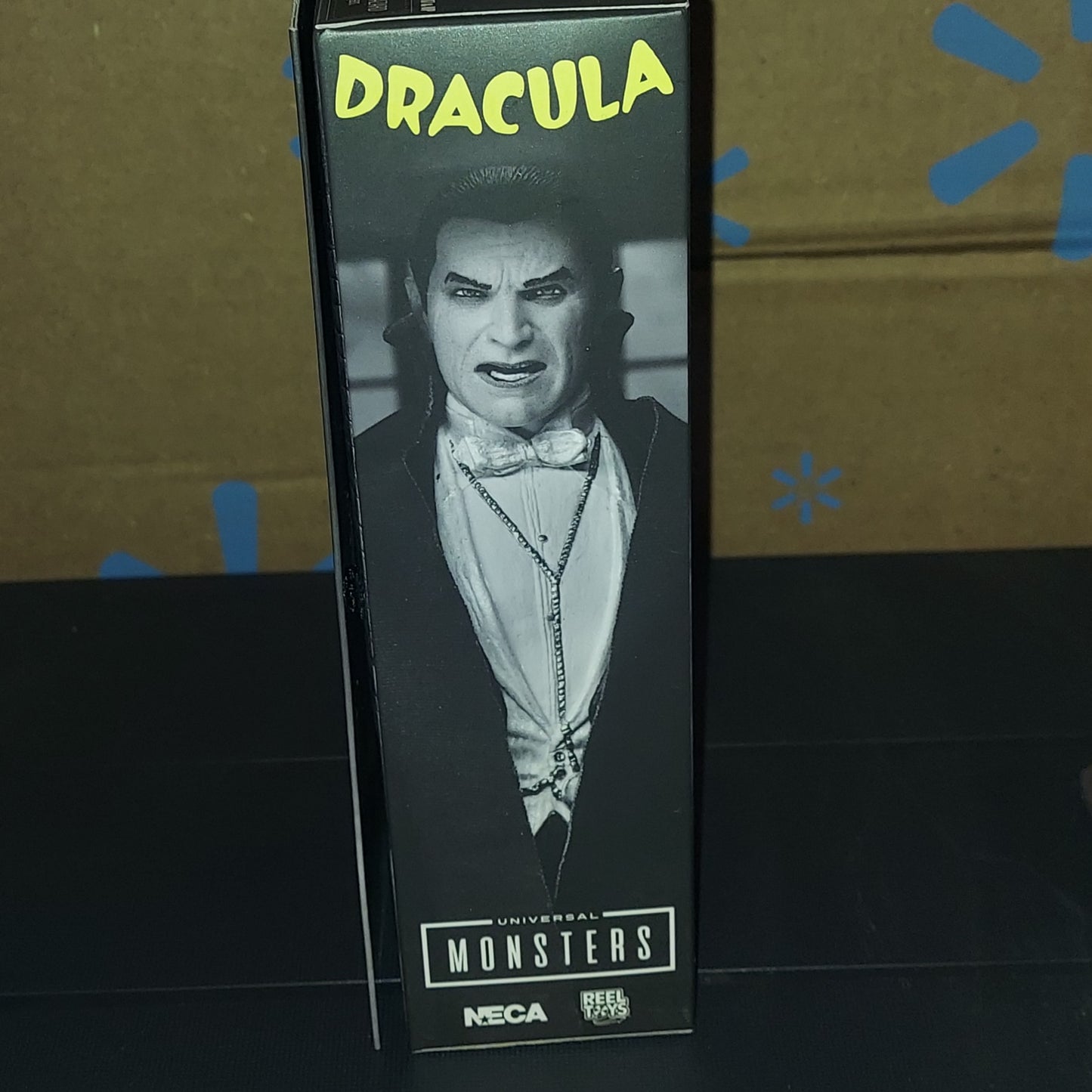 Neca Ultimate Count Dracula Bela Lugosi B & W Action Figure