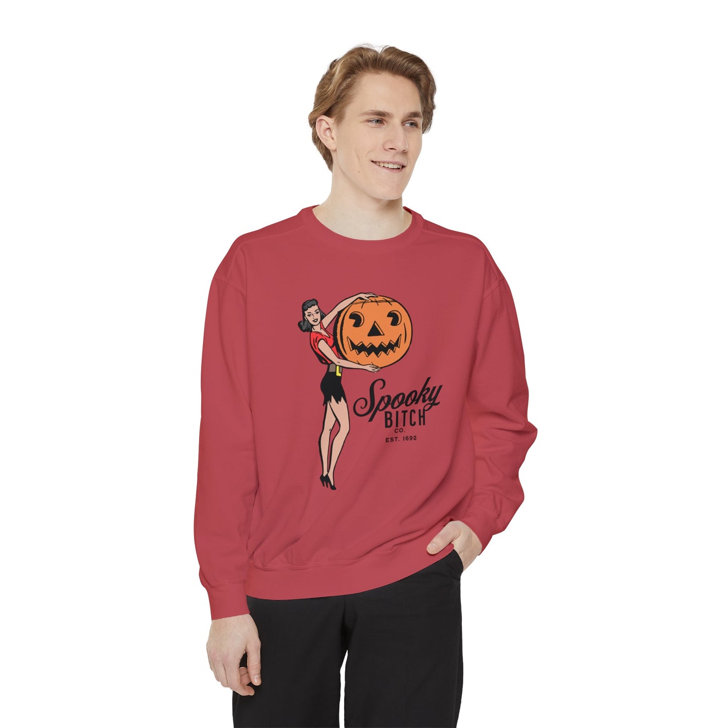 Spooky B!tch Co - Salem Witch 1692 Halloween Pumpkin Funny Retro-Style Gothic Sweatshirt - Unisex Garment-Dyed Sweatshirt