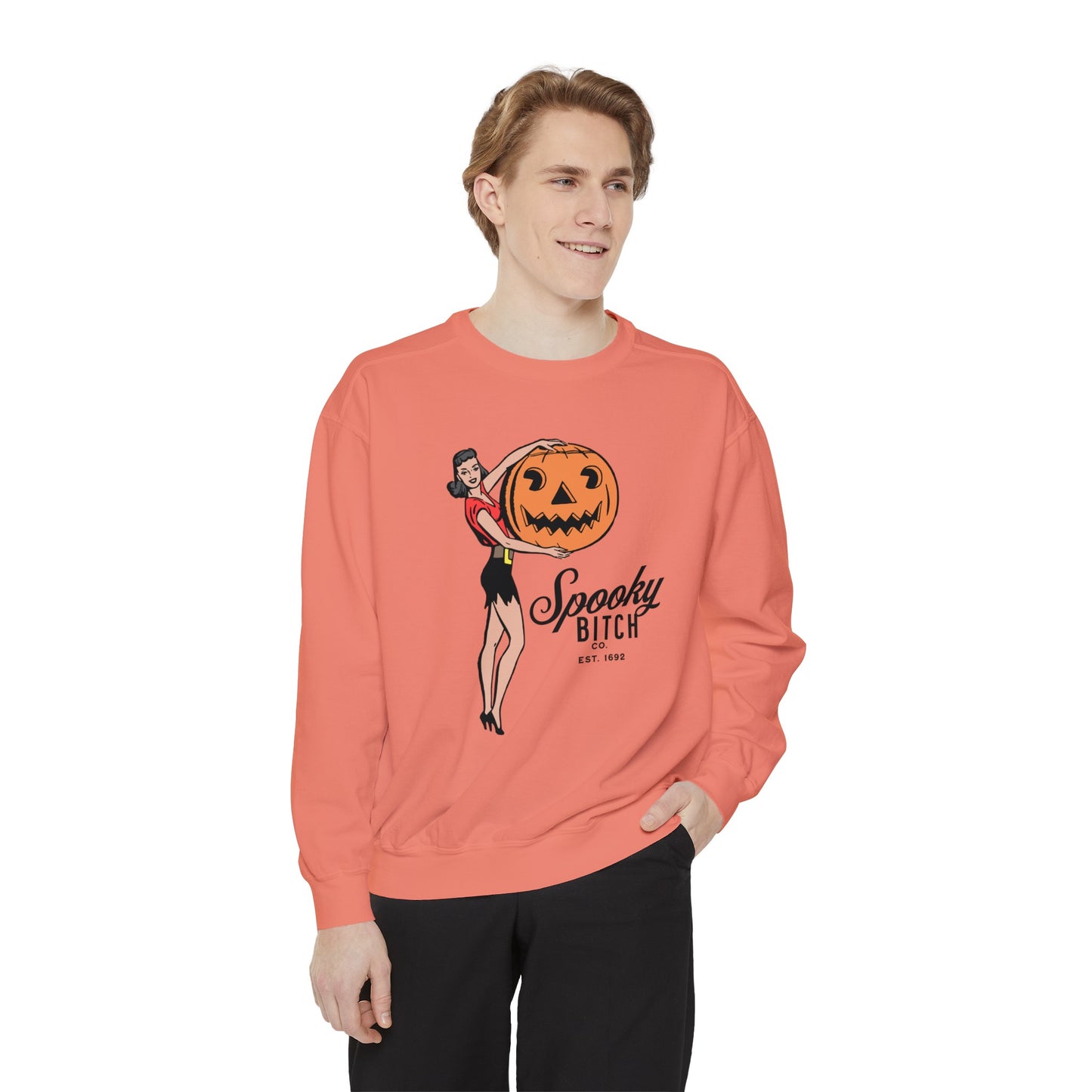Spooky B!tch Co - Salem Witch 1692 Halloween Pumpkin Funny Retro-Style Gothic Sweatshirt - Unisex Garment-Dyed Sweatshirt