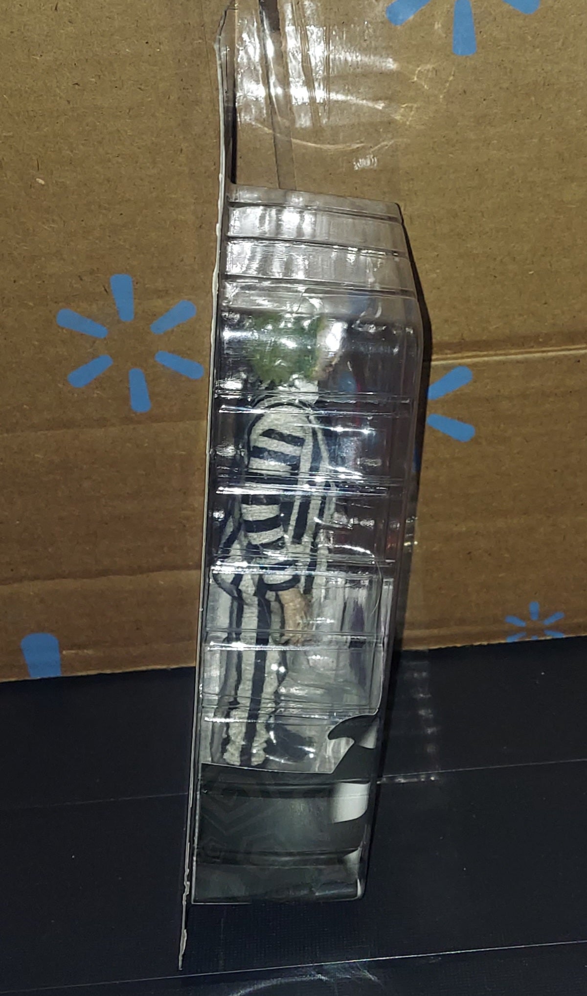 Neca Original Beetlejuice Stripe Suite 7" Action Figure