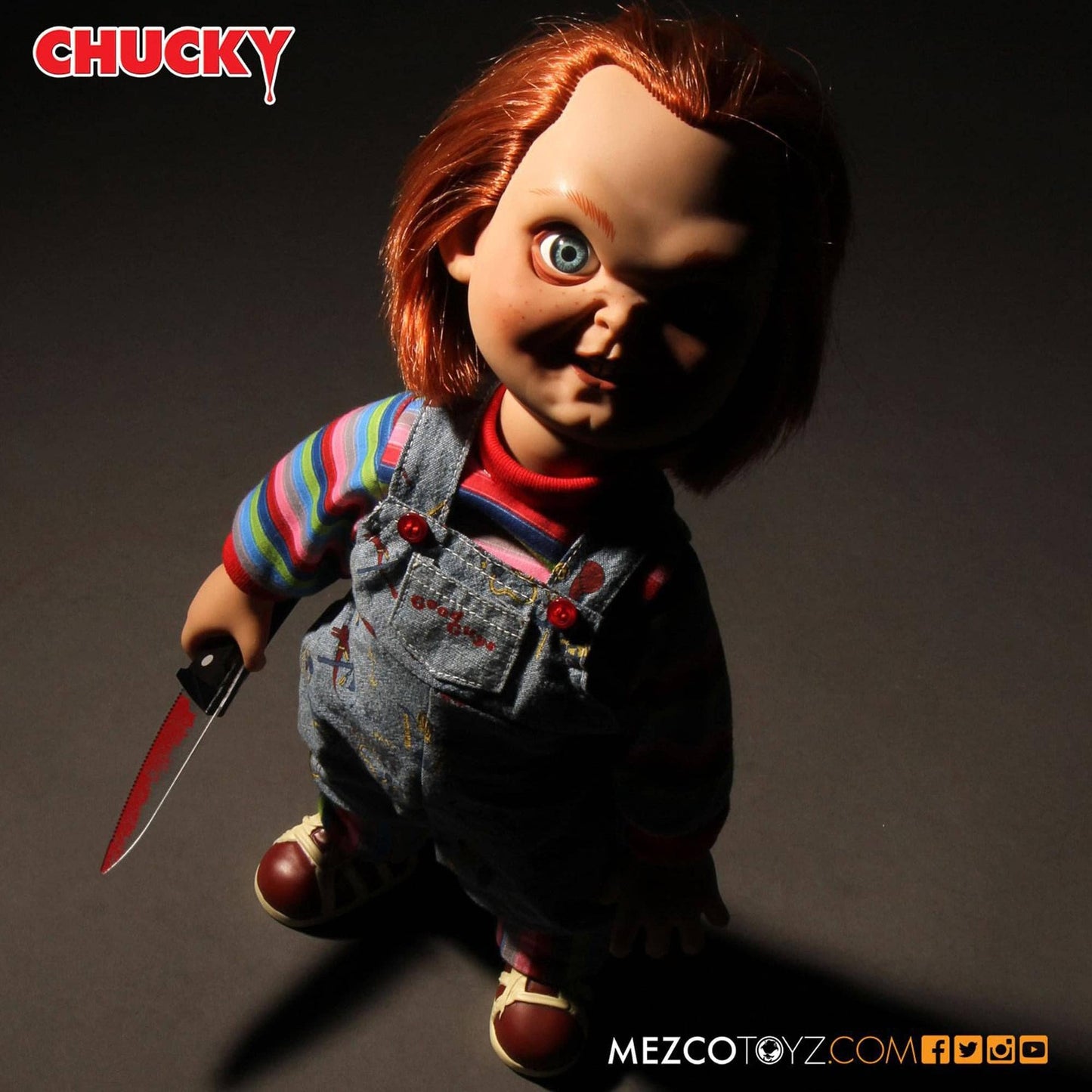 Mezco Child's Play 15" Good Guy Chucky Talking Action Figure
