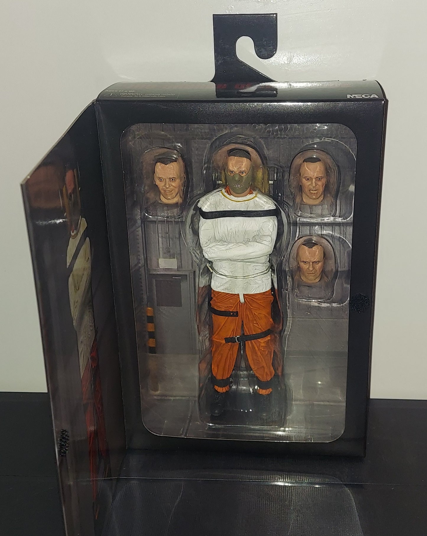 Neca Silence Of The Lamb Hannibal Lecter 7" Action Figure Orange Jumpsuit
