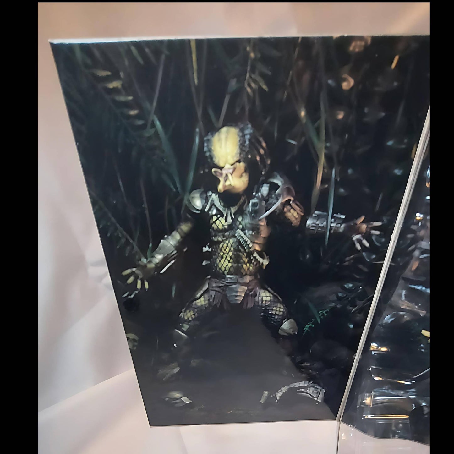 Neca 7" Predator Jungle Hunter Action Figure